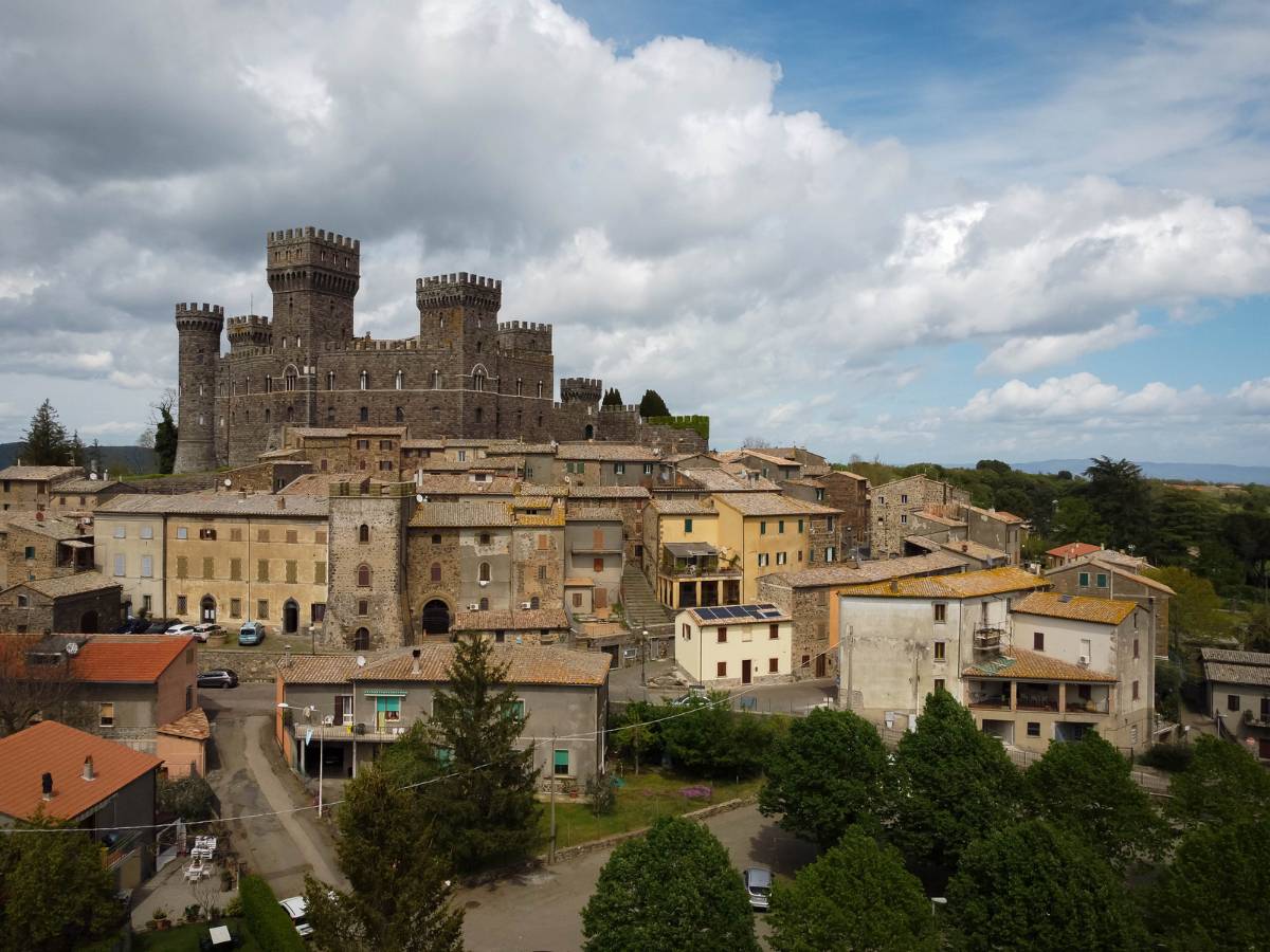 Borgo di Torre Alfina, provincia di Viterbo