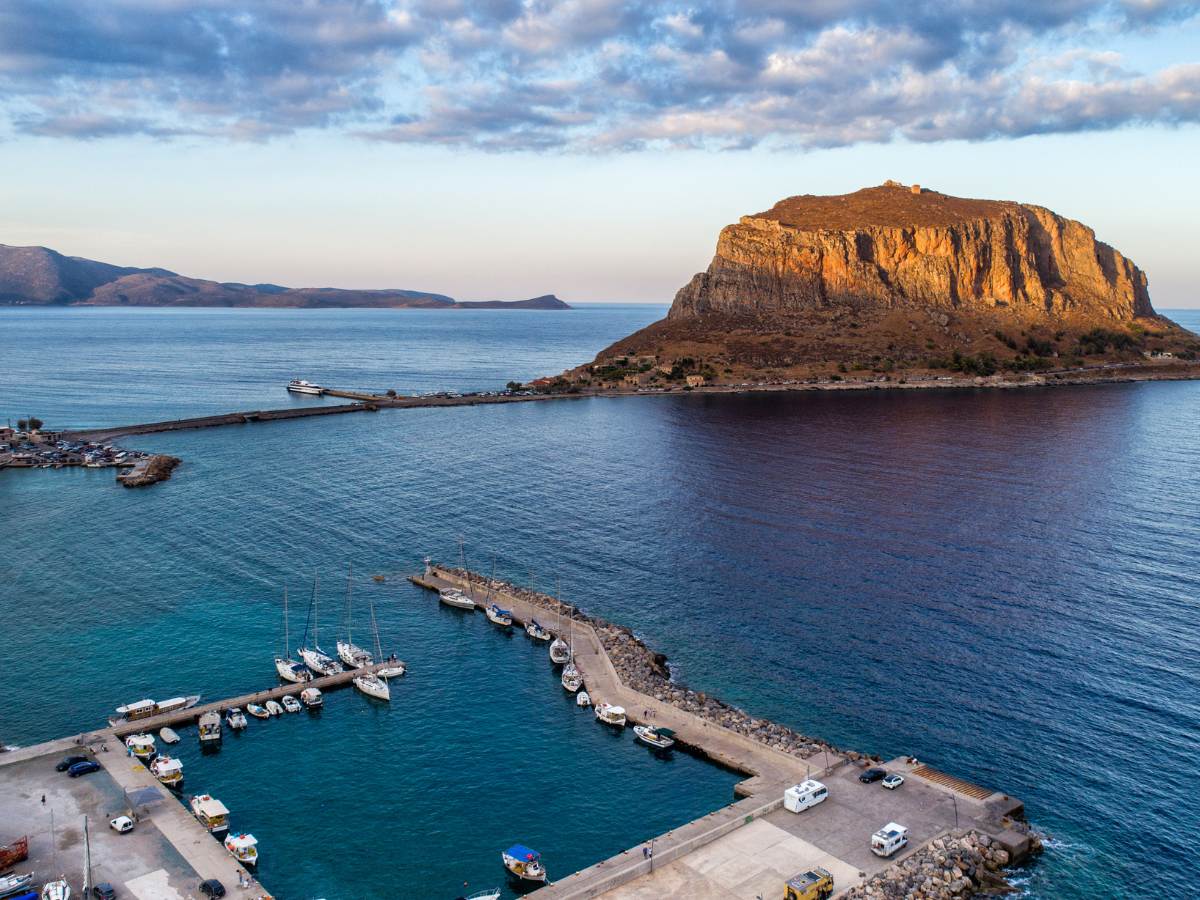 La Nave di Pietra della Grecia