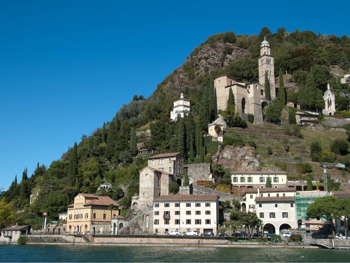 Santuario di Santa Maria dei Ghirlia Campione d'Italia