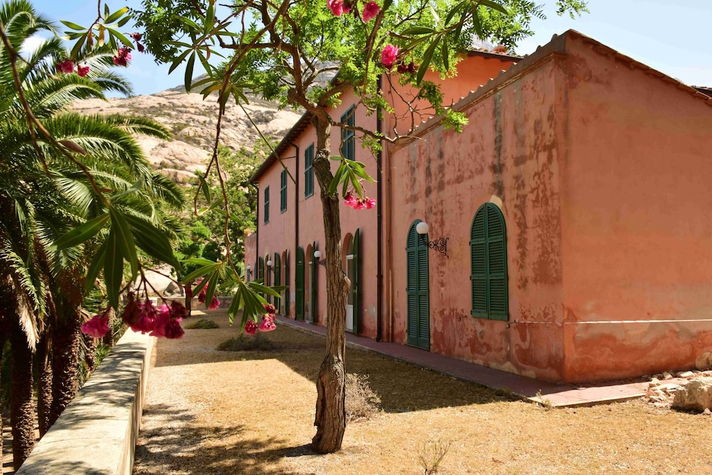 villa-montecristo