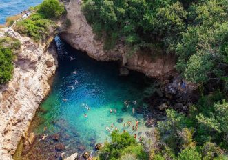 Bagni Regina Giovanna, Campania
