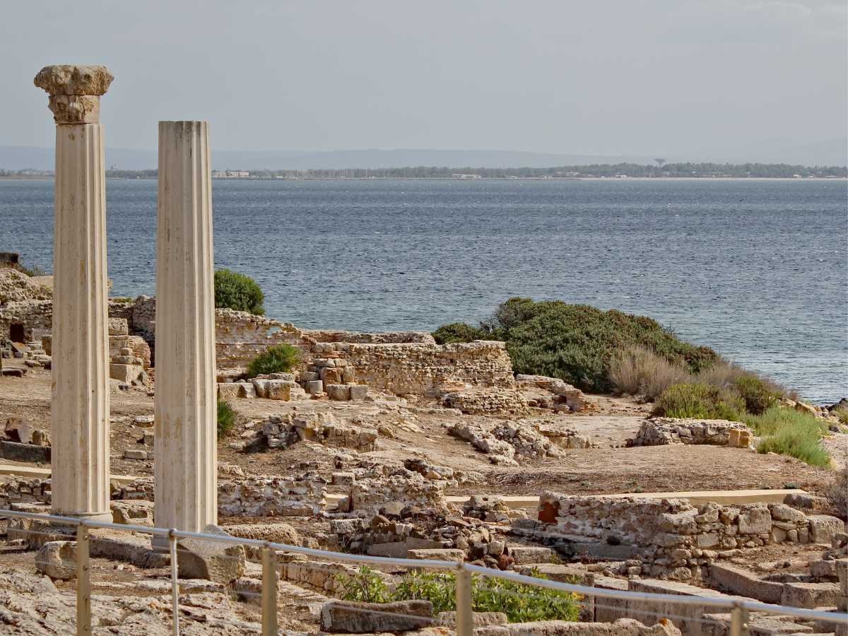 Colonne di Tharros, Sardegna
