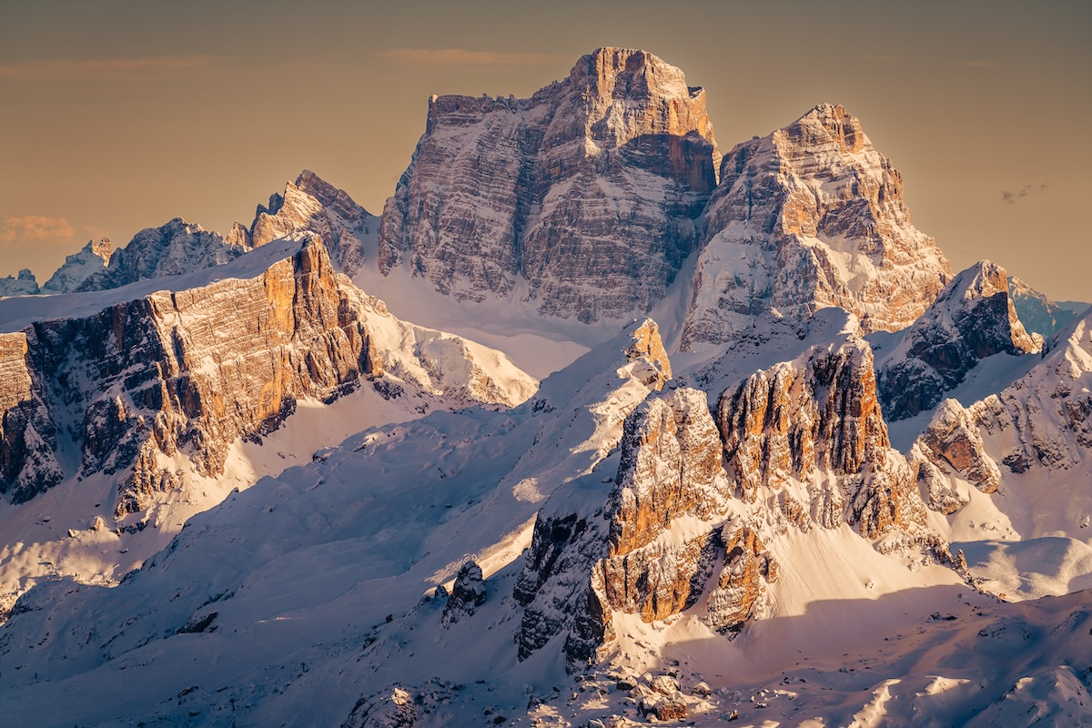 monte-pelmo-da-cortina-dAmpezzo