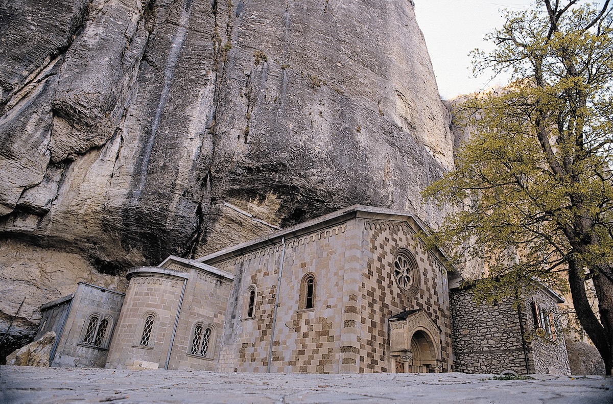 Eremo di Bismantova - Credit Archivio provincia Castelnovo Monti