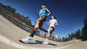 HOKA Clifton 11