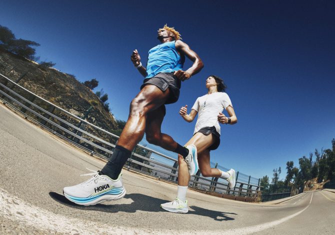 HOKA Clifton 11