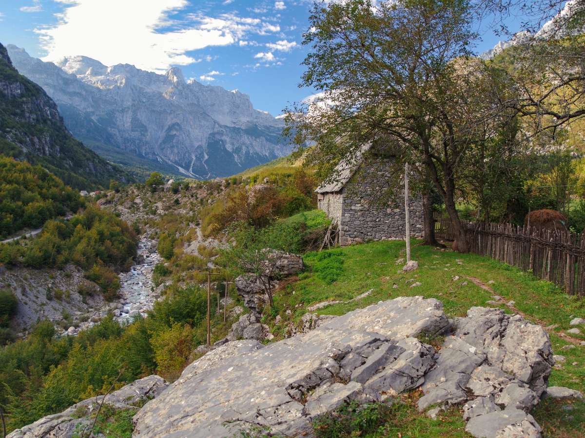 Valle del fiume Shala, Albania