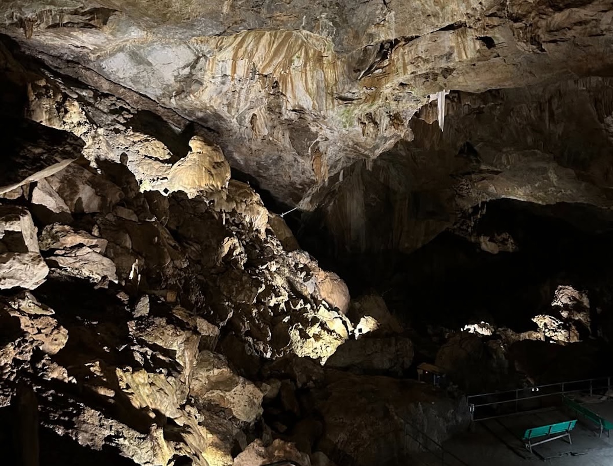 bossea-grotta-stralattiti