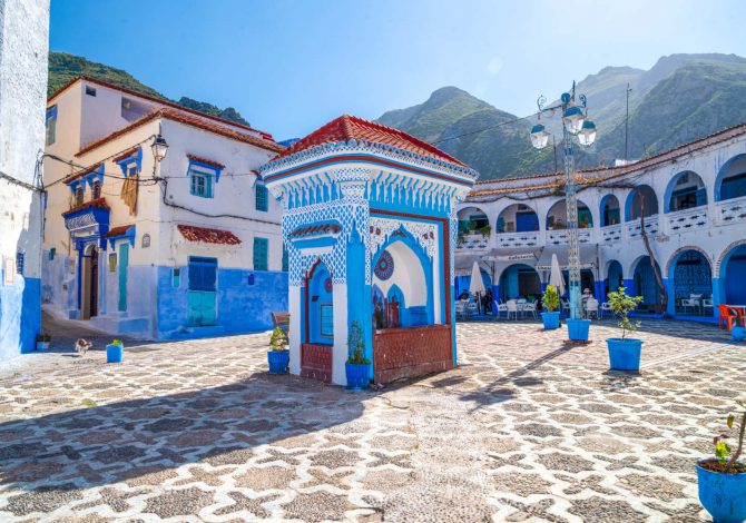 città blu mondo - foto Badr Rachadi