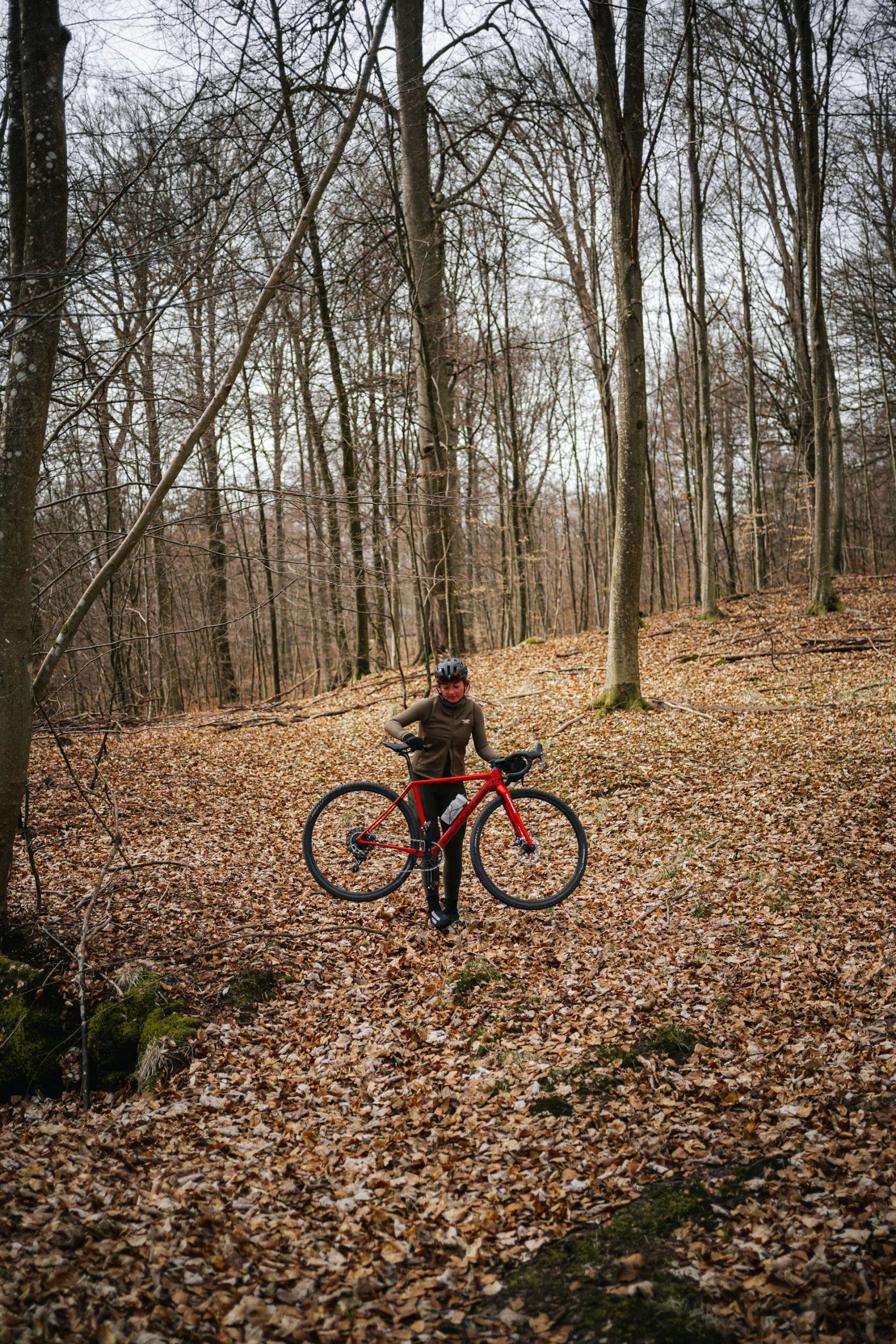 L'autunno è la stagione perfetta per un'avventura gravel: 10 destinazioni per un weekend prima dell'inverno