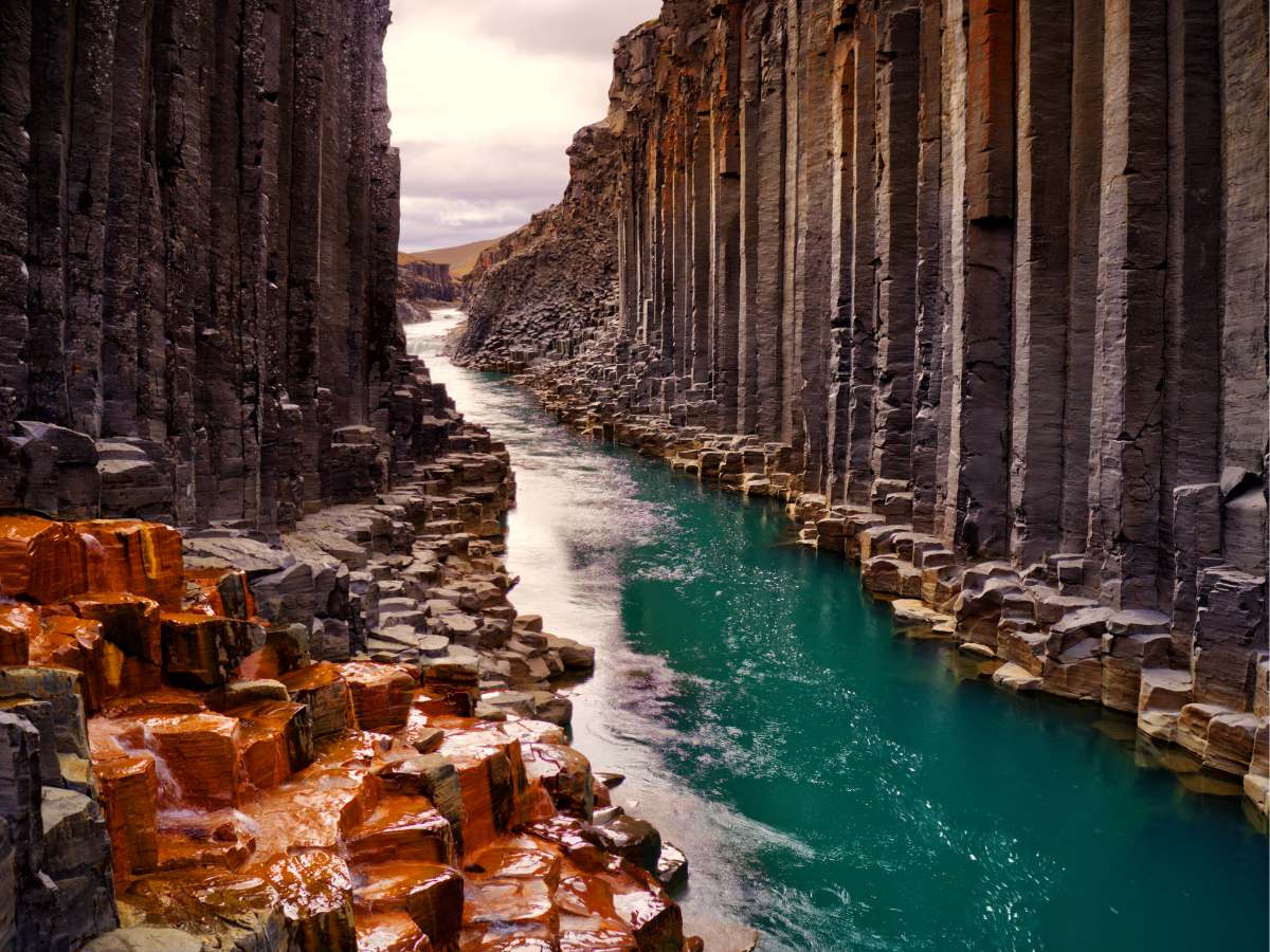 Basalto del Canyon di Studlagil, Islanda