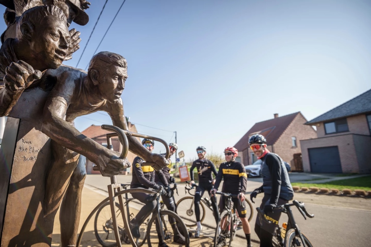 Street-Art-Eddy-Merckx_9cLander-Loeckx_4000__72_RGB copia