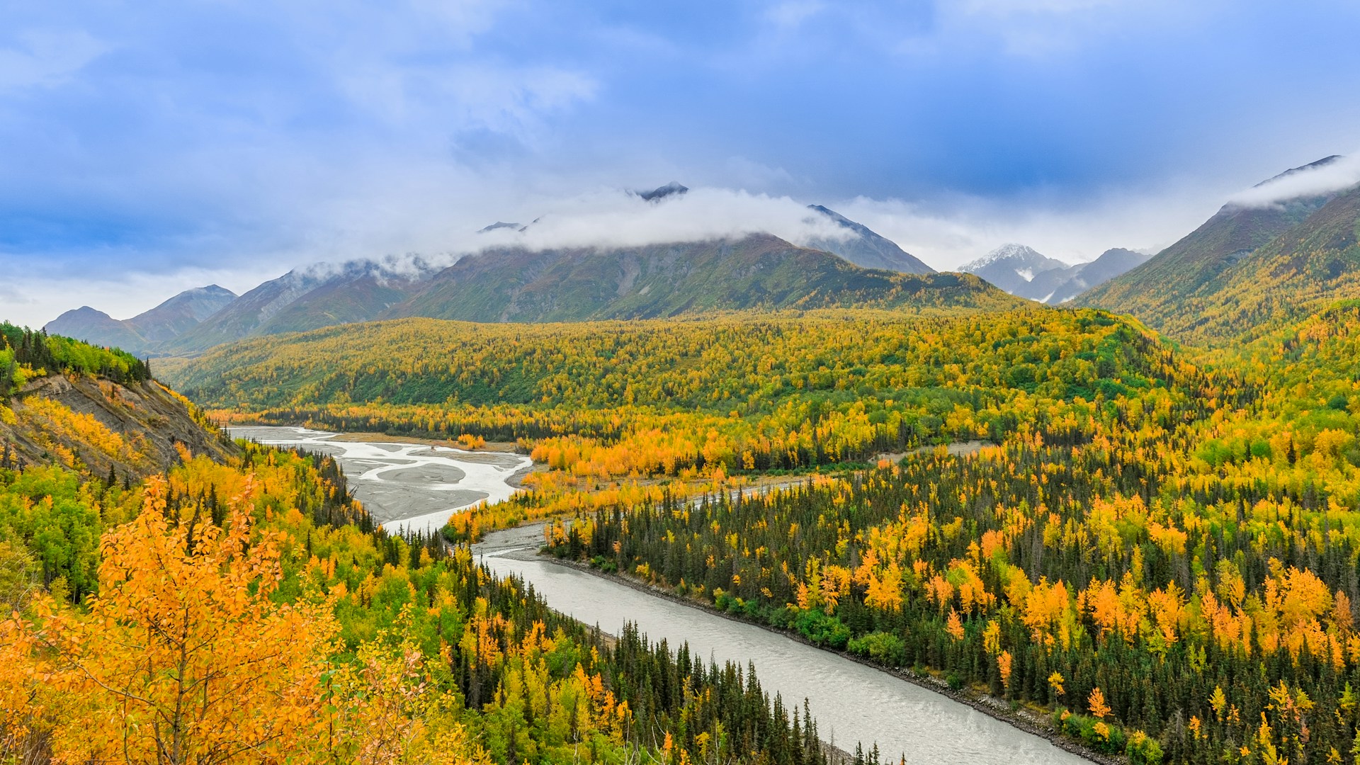Alaska in volo, l'ultima frontiera vista da un piccolo aereo
