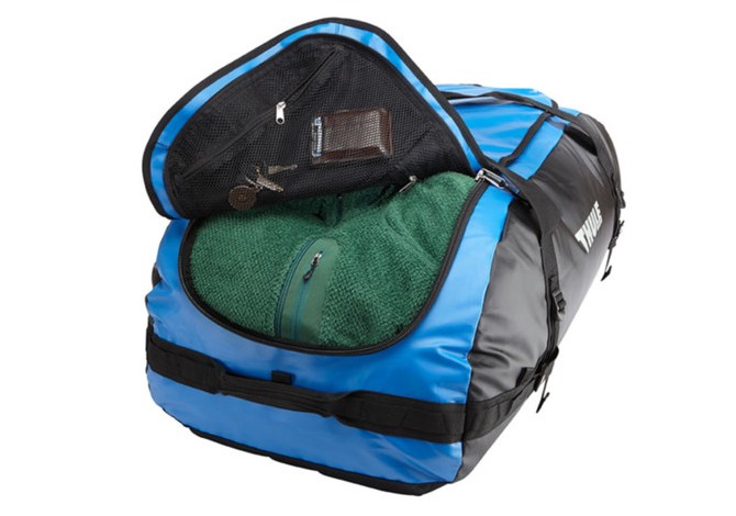 thulechasm_duffel_130l_alt1_sized_900x600