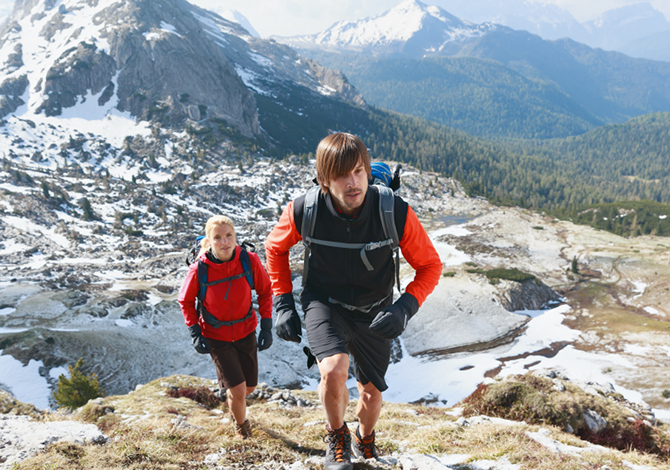 GORE C-KNIT Backer Technology_Trekking